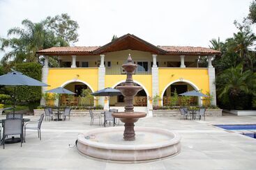 ホテル Hacienda Montesinos