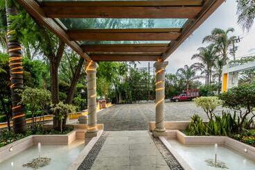 ホテル Hacienda Montesinos