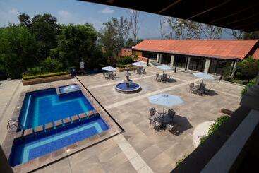 ホテル Hacienda Montesinos