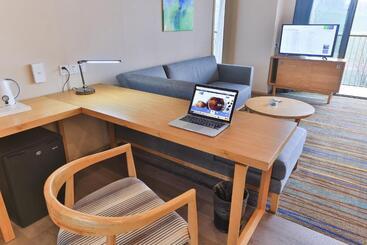 هتل Holiday Inn Express Emei Mountain, An Ihg