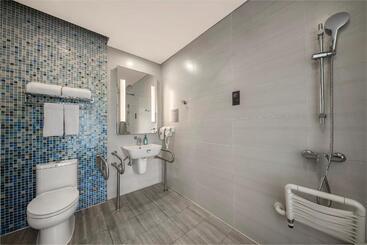 هتل Holiday Inn Express Emei Mountain, An Ihg