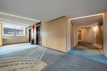 هتل Holiday Inn Express Emei Mountain, An Ihg