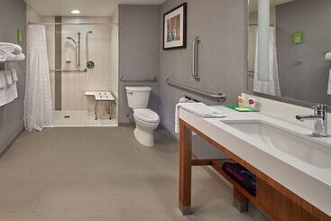 هتل Hyatt Place State College