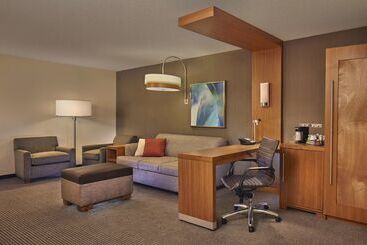 هتل Hyatt Place State College