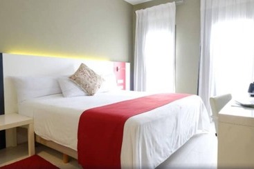 هتل Magno Suites