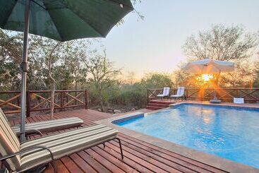 Otel Royale Marlothi Safari Lodge