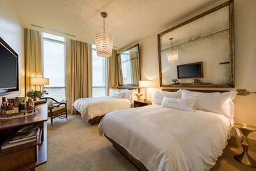 هتل The Dewberry Charleston