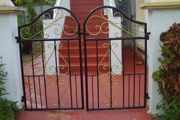 Lemarida Suites