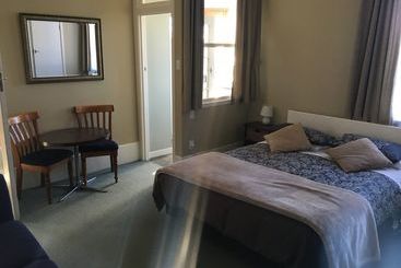 Manor Motel