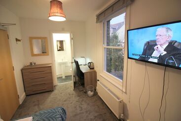 پانسیون Cambridge City Rooms By Paymán Club