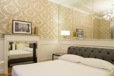 پانسیون Luxury Duomo Rooms
