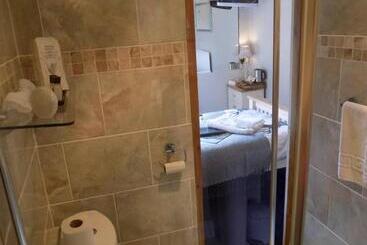 پانسیون Glendale Guest House