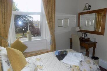 پانسیون Glendale Guest House