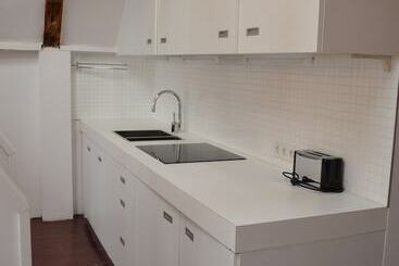 Rembrandtplein Bed & Breakfast
