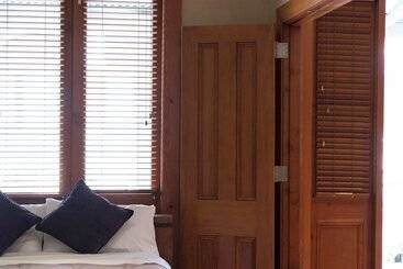 Rialto Suites