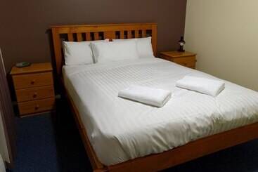 Woodbyne Resort