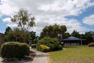 Woodbyne Resort