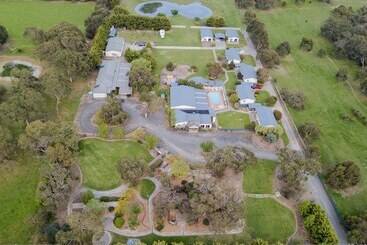 Woodbyne Resort