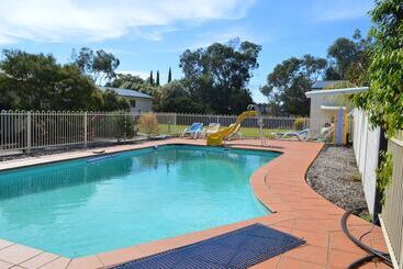 Woodbyne Resort