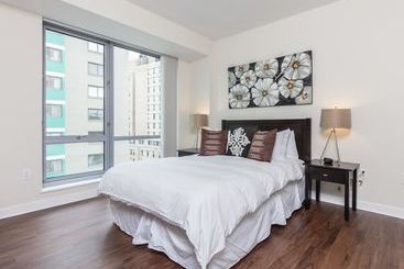 Global Luxury Suites At West End