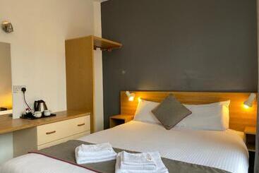Hotel Alumhurst
