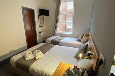 Hotel Alumhurst