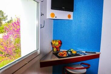 هتل Eco Sud Agen Autoroute