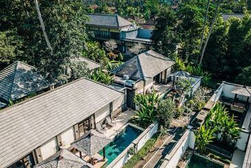 Full Moon Villa Ubud - Lodtunduh