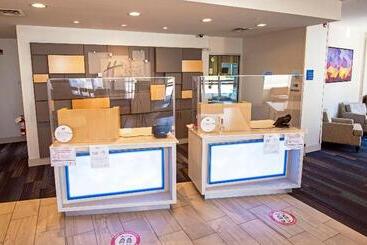 酒店 Holiday Inn Express   Red Deer North, An Ihg
