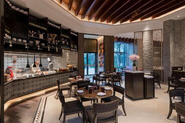 هتل Hyatt Regency Fuzhou Cangshan