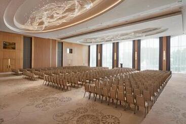 هتل Hyatt Regency Tashkent