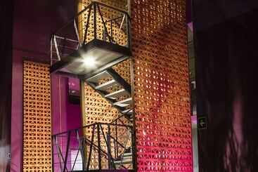 هتل La Morada Tepotzotlan Boutique & Spa
