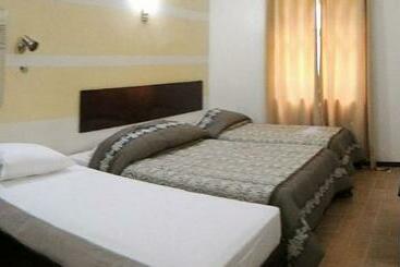Metro Park Hotel Mandaue