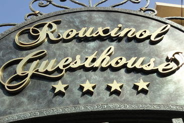 هتل Rouxinol Boutique