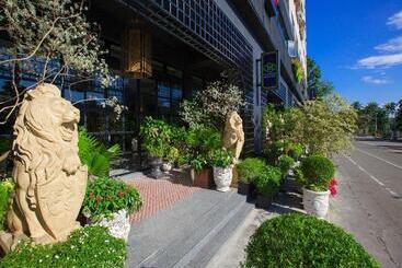 Chihpen Hotel Royal Kingdom