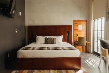 Catahoula Hotel New Orleans