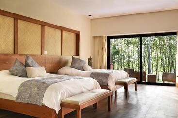هتل Soul Spring Sanctuary