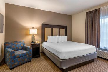 هتل Stay Over Suites   Fort Gregg Adams Area