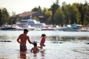 استراحتگاه Centre De Villégiature Dam En Terre