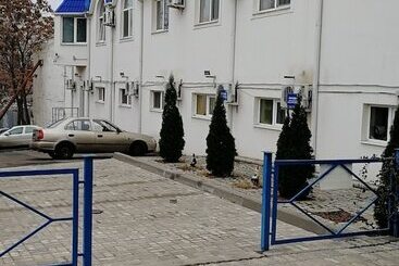 استراحتگاه Continental
