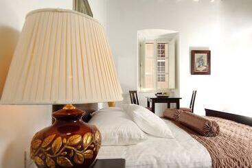 Sunce Palace Apartments With Free Offsite Parking