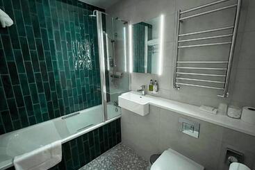 The Cliff Hotel & Spa