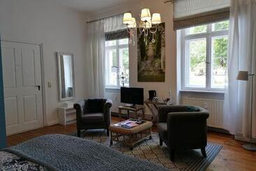 تختخواب و صبحانه Bed&breakfast Wagner Im Alten Pfarrhaus