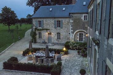 تختخواب و صبحانه Château De Planchevienne