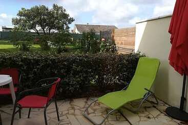 تختخواب و صبحانه Le Clos Des Mylandes