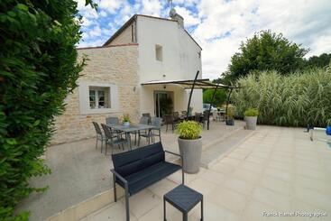 تختخواب و صبحانه Le Clos Des Oiseaux