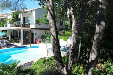 تختخواب و صبحانه Villa Perle De La Mer