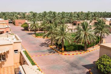Boudl Al Nakheel
