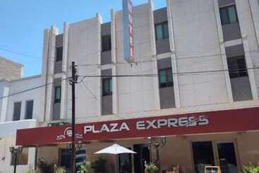 هتل Plaza Express