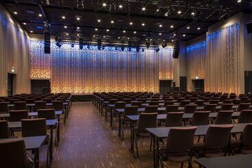 هتل Scandic Flesland Airport